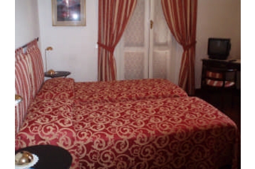 Italija Privát Varese, Eksterier